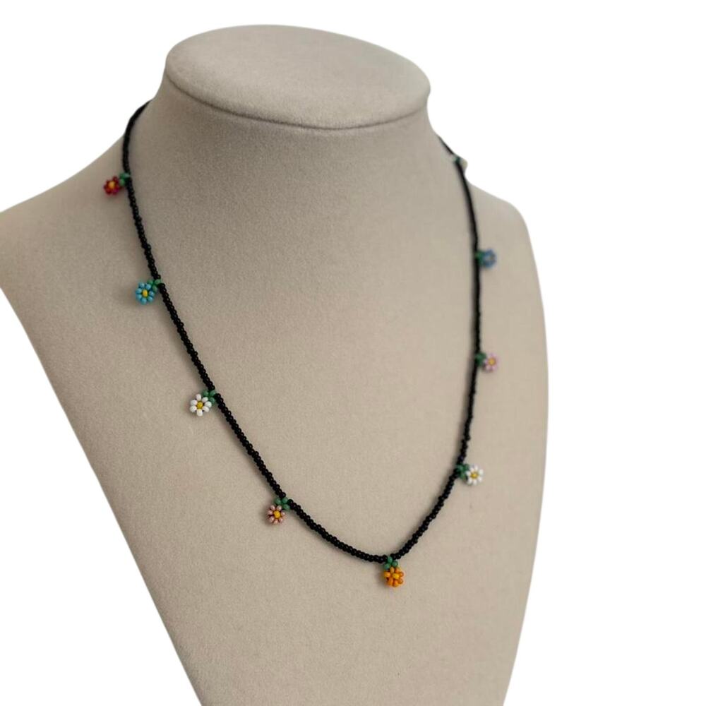 Handmade Black Beaded Flower Necklace Colorful Daisy Floral Boho Jewelry - Picture 3 of 5